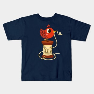 Sewing bird Kids T-Shirt